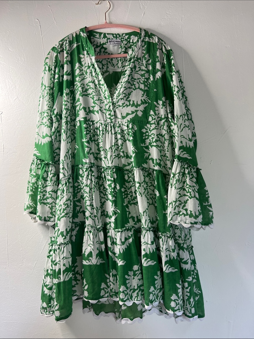 Juliet Dunn Palladio Print flare sleeve Dress flowy feminine lightweight
